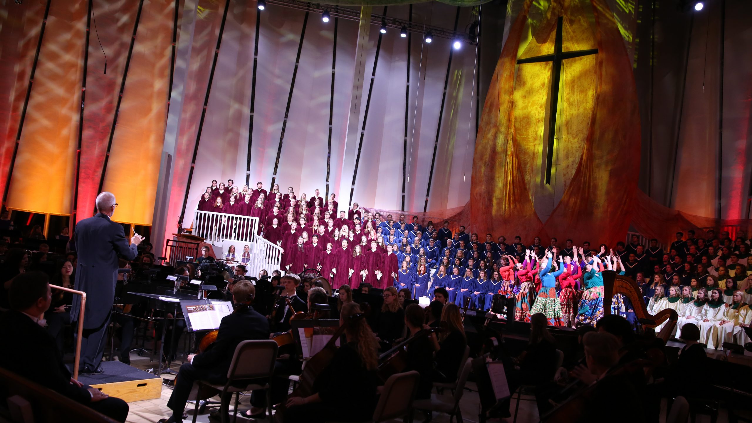 PBS to air Christmas in Christ Chapel during Holiday Season